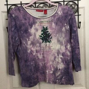 3/4 length sleeve Gloria Vanderbilt top